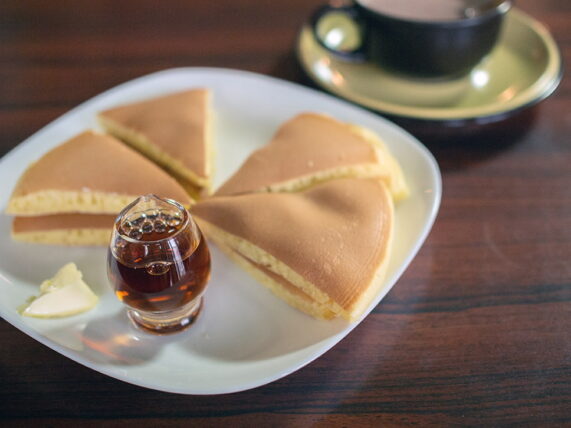 喫茶新光堂・ホットケーキ