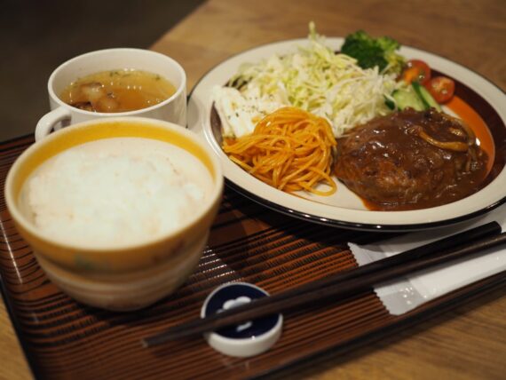 喫茶水鯨のランチ