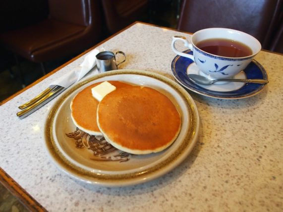 彦根おすすめランチ2選 激安ハンバーグの 喫茶スイス と 帆船 喫茶のすたるじあ 彦根おすすめランチ2選 激安ハンバーグの 喫茶スイス と 帆船 喫茶のすたるじあ