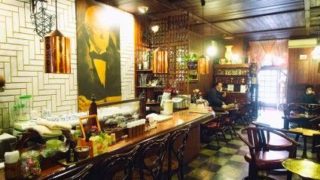 花の木の店内