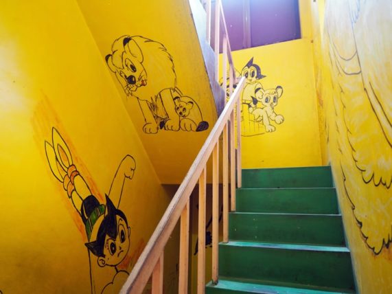 トロイカ＆リビエラの階段の絵