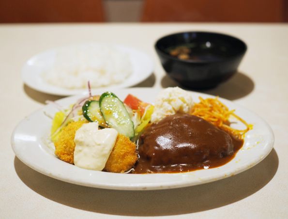 レストラン花園のタイムランチ