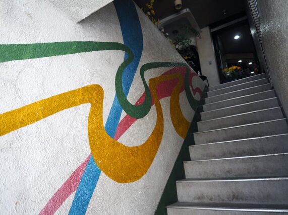 コンパル・階段