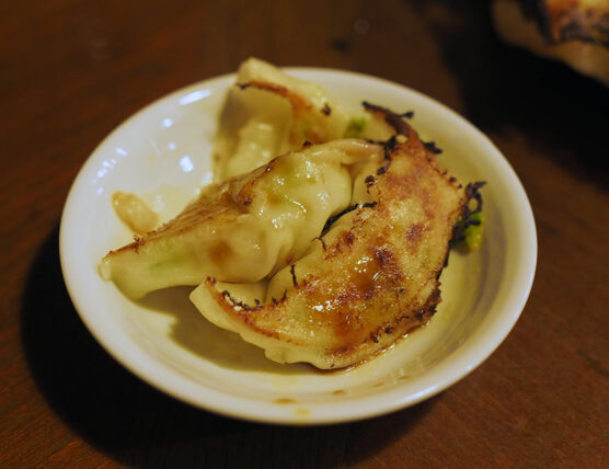 六曜館珈琲店・餃子アップ